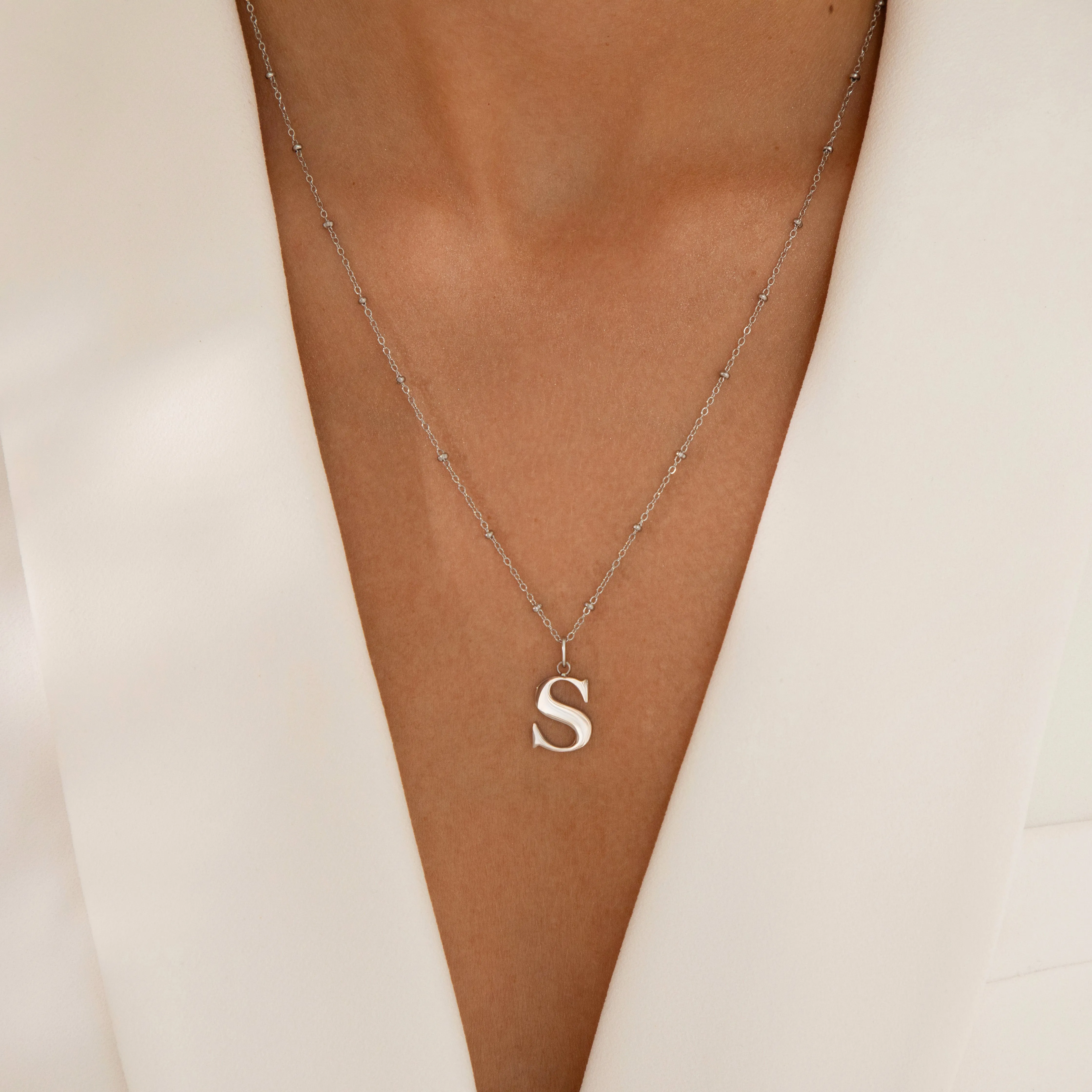 H Initial Pendant Necklace In Silver